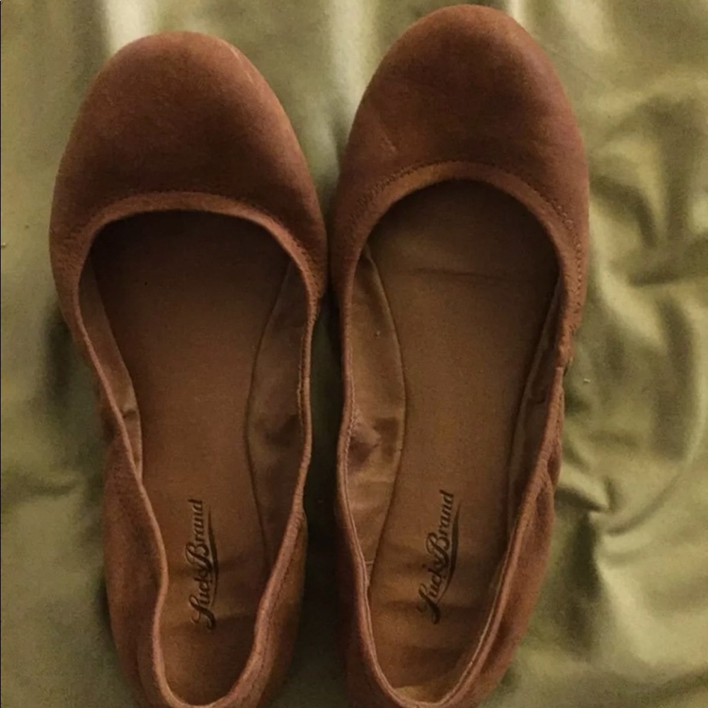 Tan Lucky Brand ballet flats